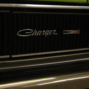 dodge-charger-02.jpg