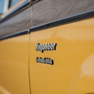 jeep-wagoneer-03.jpg