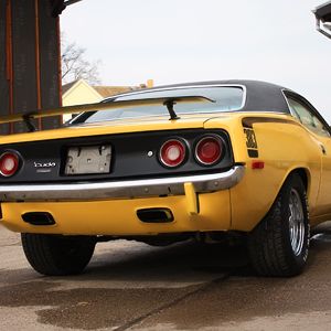 plymouth-cuda-04.jpg